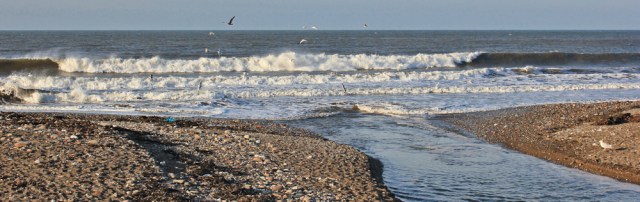 02-beach-at-parton-bay-ruth-walking-the-english-coast