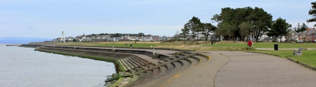 03-silloth-promenade-ruth-walking-the-english-coast-cumbria