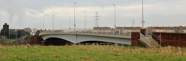 05-road-bridge-crossing-river-derwent-ruths-coastal-walk-cumbria