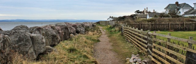 06-footpath-along-skinburnessbank-ruth-walking-the-english-coast-cumbria