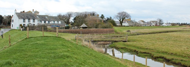 14-leaving-skinburness-ruths-coastal-walk-around-britain-cumbria