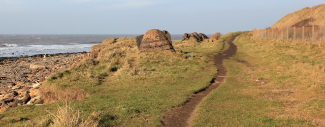 21-england-coast-path-salterbeck-ruth-hiking-in-cumbria