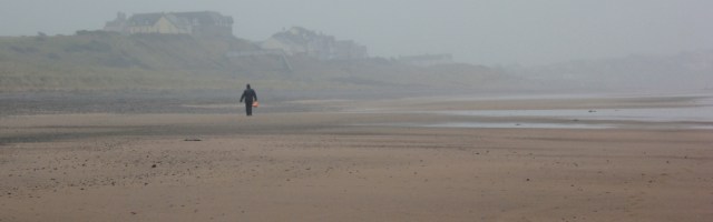 23-more-misty-beach-ruth-liivngstone-looking-back-to-seascale