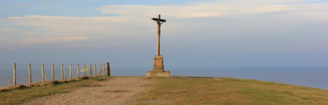 32-cross-on-workington-cliffs-ruth-livingstone-in-cumbria
