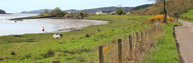 05 Ruth walking the coast of Dumfries and Galloway, to Mill Hall