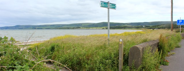 03 Mull of Galloway coastal path, Ruth hiking in Scotland, Loch Ryan