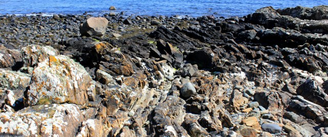 13 rough rocks to Kirkmaiden Church, Ruth hiking in Galloway, Scotland