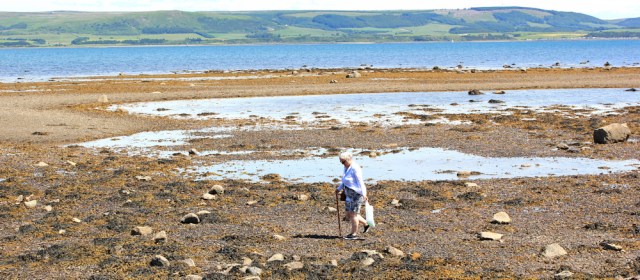 26 walkers on the beach, Stranraer, Ruth Livingstone