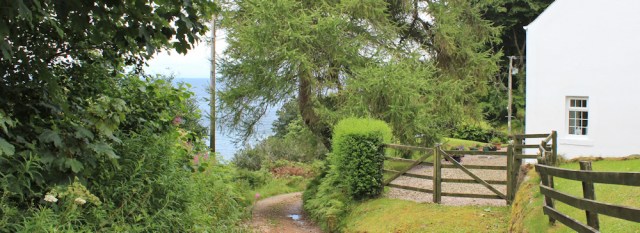 08 North Corriegills and Dhunan, Ruth hiking from Brodick to Lamlash, Isle of Arran