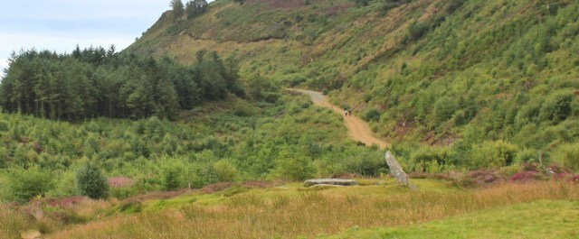 16 track to Kildonan, Giant's Graves, Ruth Livingstone