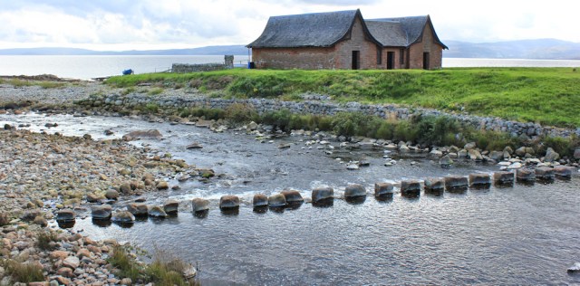 34 Dougarie Lodge, Ruth hiking the coast of Arran, Scotland