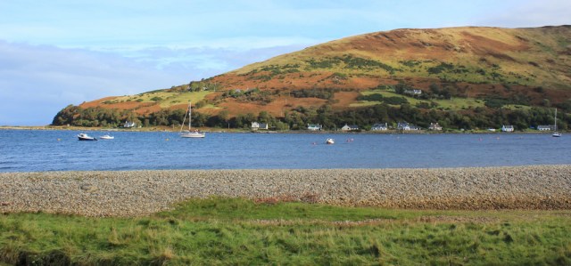 01 Loch Ranza, Ruth walking the Arran Coastal Way