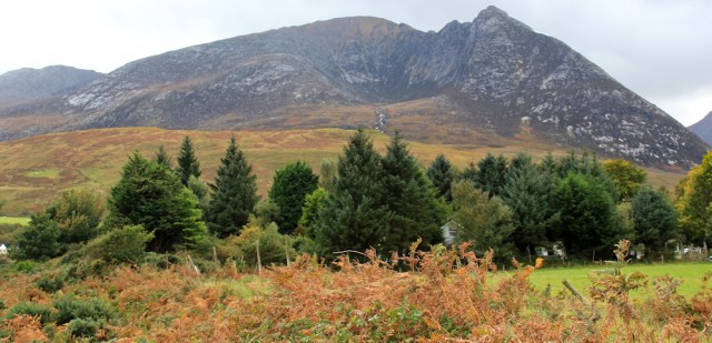 48 Devil's Punch Bowl, Ruth hiking to Sannox, Isle of Arran