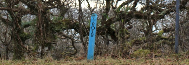 03 Kintyre Way, Ruth hiking in Scotland