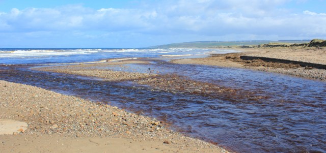 04 Machrihanish Water, Ruth hiking the Mull of Kintyre, coast of Scotland