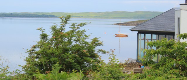 03 house with a view, Ruth hiking the coast of Scotland