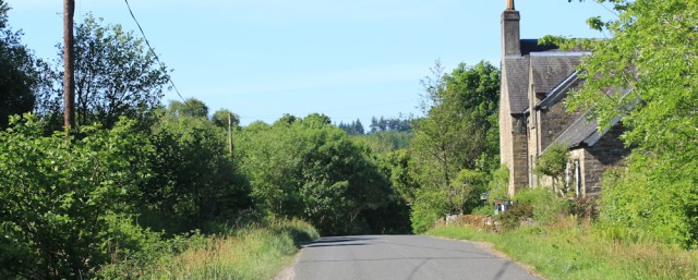 04 road to Tayvallich, Ruth Livingstone hiking in Argyll
