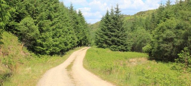 22 long track to Crinan, Ruth Livingstone hiking through Scotland