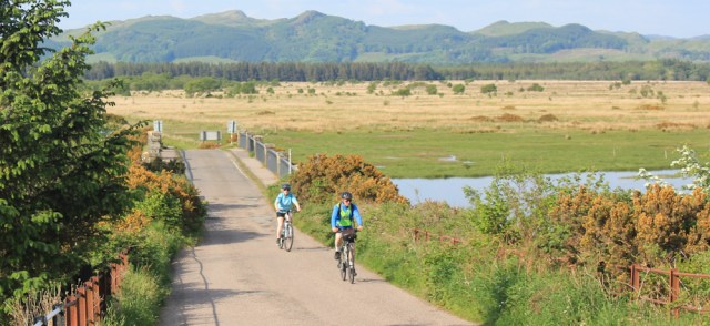 45 cyclists, Bellaloch, Ruth's coastal walk, Crinan Canal