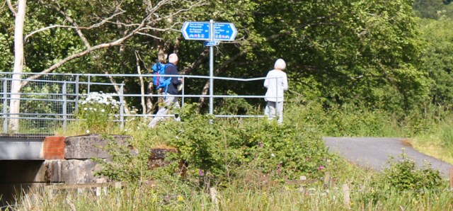 77 walkers in Appin, Scotland