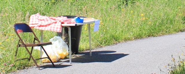 05 preparations for the duck race, Duror, Ruth's coastal walk around Scotland