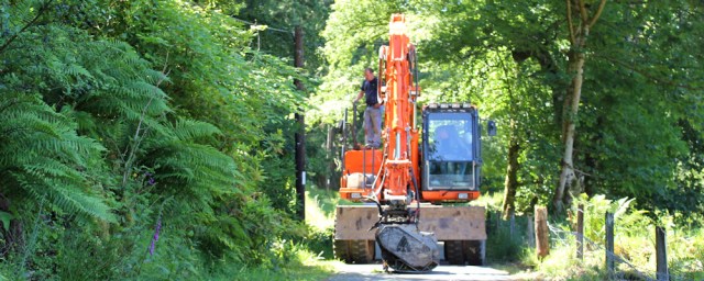 26 machinery at work, Ardsheal estate, Ruth's coastal walk around Scotland