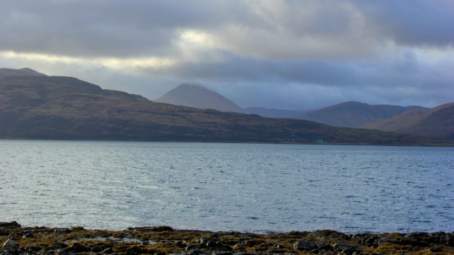 02 mean and moody Mull, Ruth hiking around the coast of Scotland