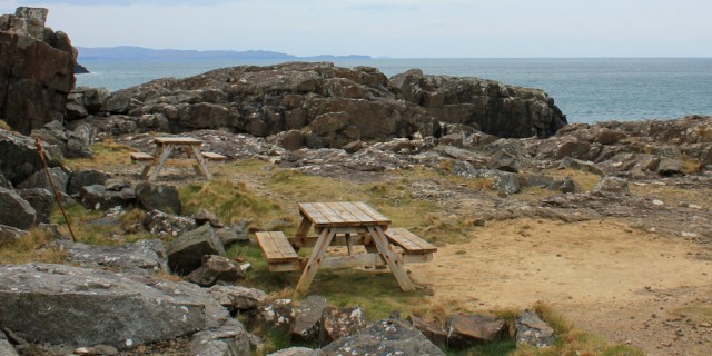 picnic area Ardnamurchan lighthouse, Ruth Livingstone in Scotland