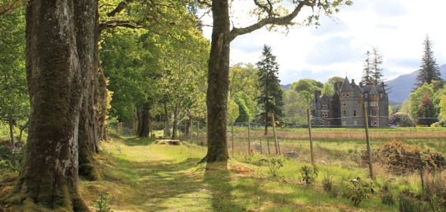 10 Prince's Walk, Kinlochmoidart, Ruth hiking around the coast of Scotland