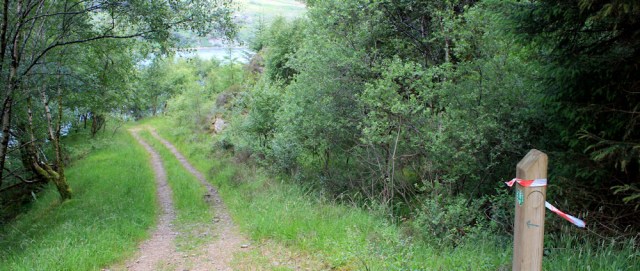 09 waymarked Lochalsh Trail, walking round the coast of Glenelg, Scotland