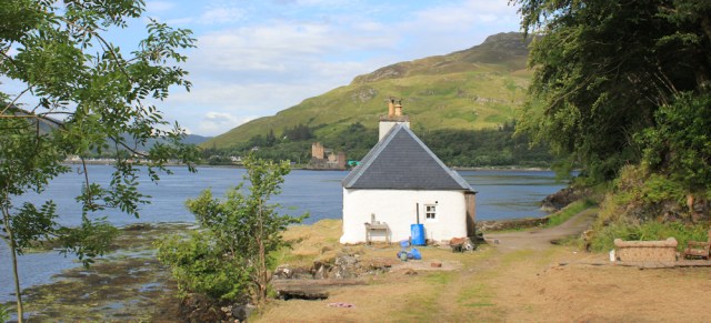 34 cottage at Totaig, Ruth's coastal walk around Glenelg, second attempt, Scotland